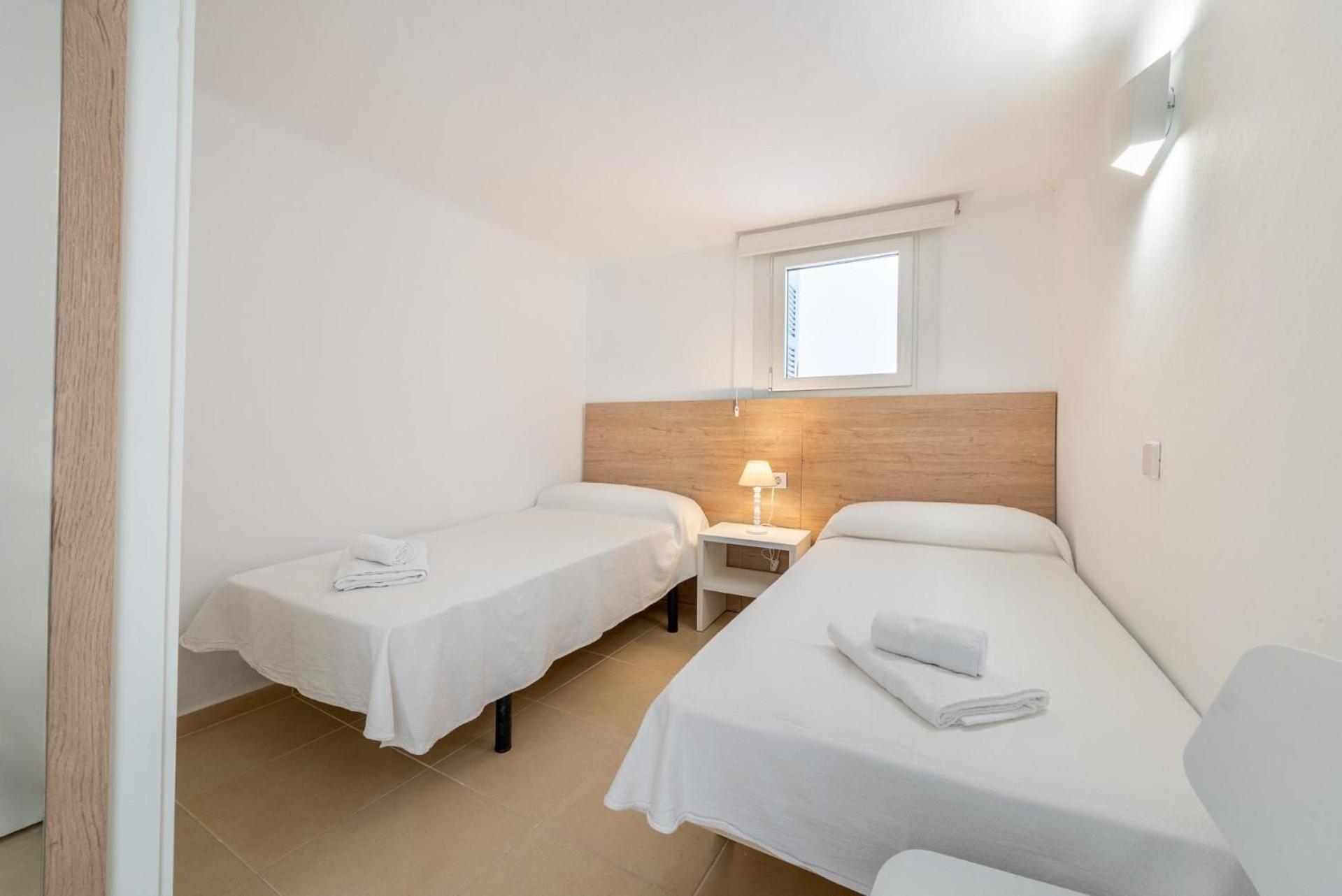Fuer 3 Personen Ca 55 Qm In Portopetro, Mallorca Suedostkueste Von Mallorca Apartment *